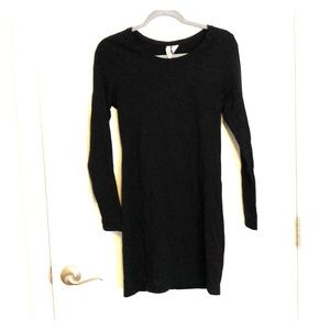 Black long sleeve dress